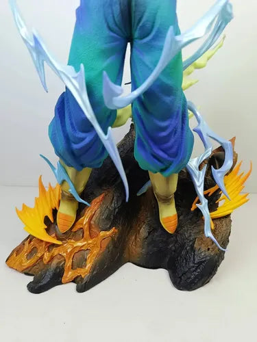 Super Saiyan Vegito lightning aura statue