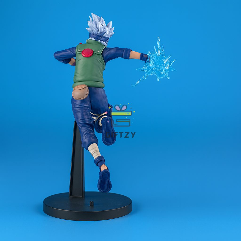 Naruto Kakashi Chidori Attack Figure – 17cm