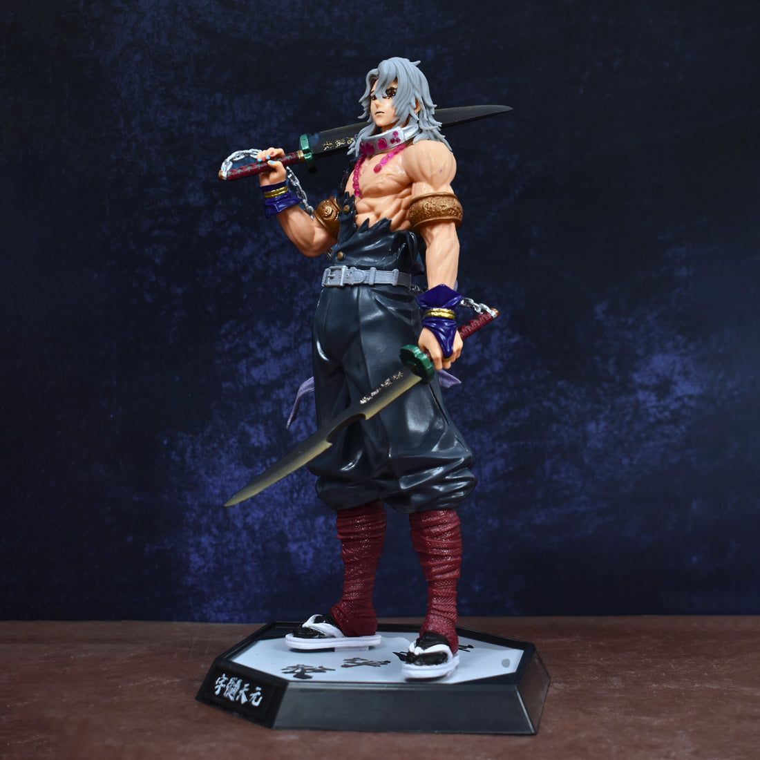 Demon Slayer Tengen Uzui Figure – 30cm