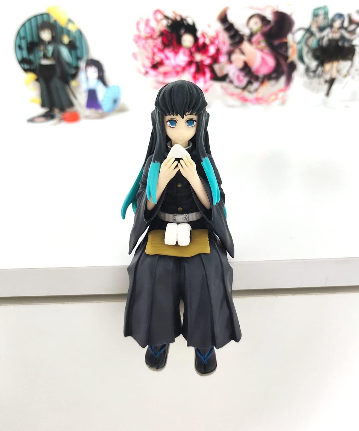Demon Slayer Muichiro Tokito Eating Figure – 14cm