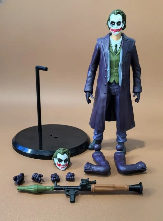 DC Joker Figure with Replaceable Hands, Arms & Face – 18cm