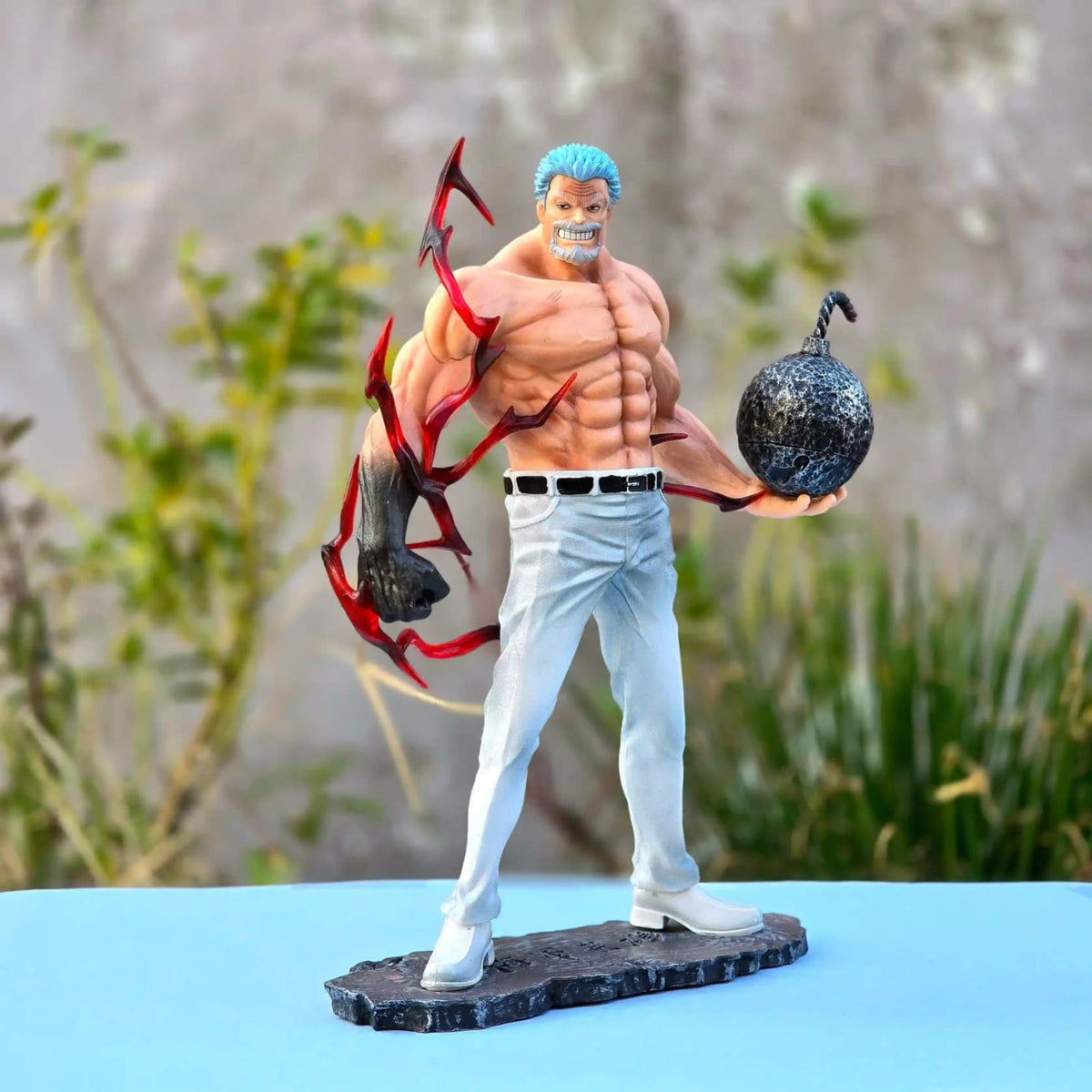 One Piece Monkey D. Garp Figure – 25cm