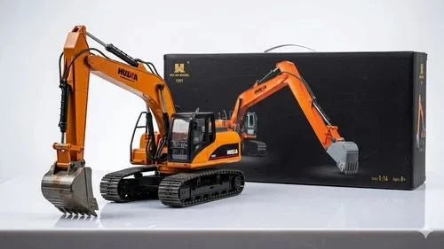 Huina 1:14 RC Long-Reach Excavator – Professional Remote Control Construction Vehicle