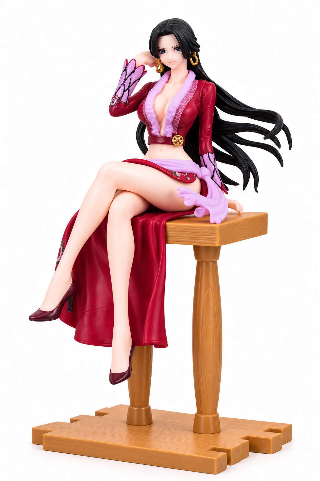 One Piece Boa Hancock Sitting Figure – 16cm