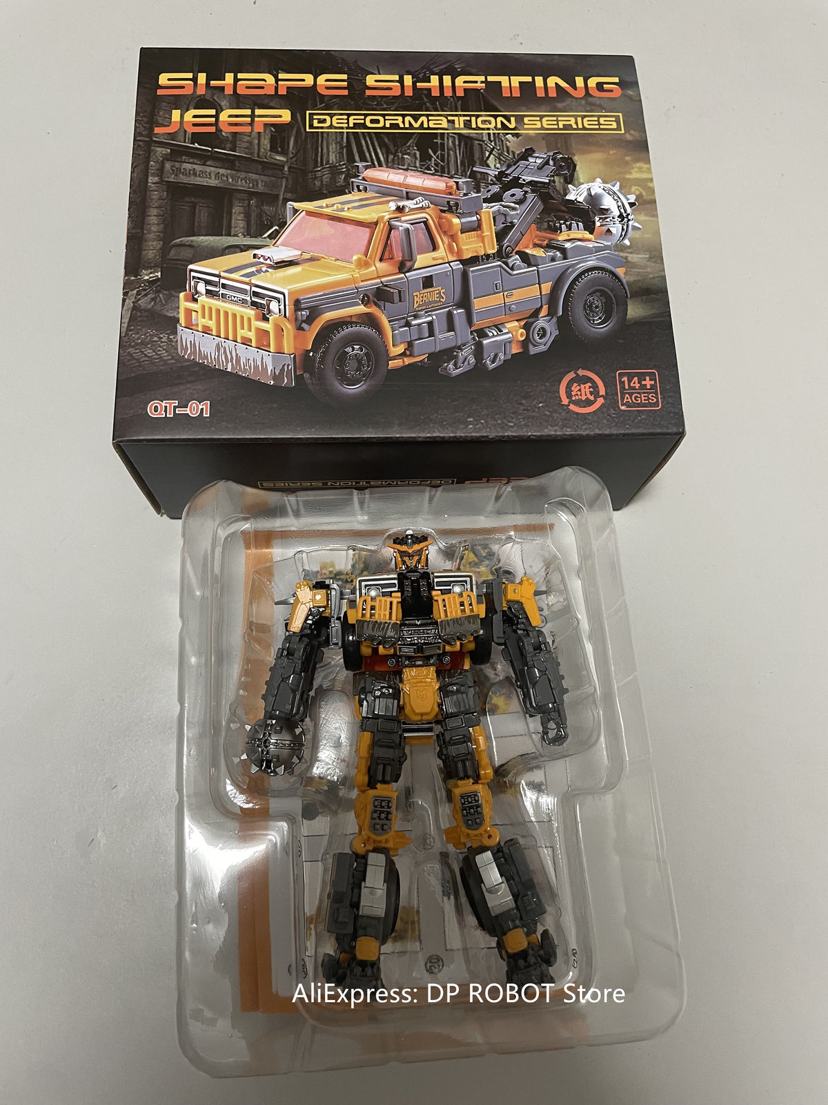 QT-01 Shape Shifting Warrior – Tow Truck Robot